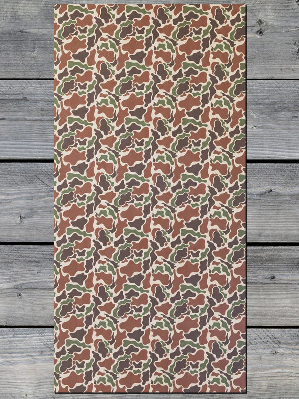 Fowl Play Camo to Black Leather Sheet